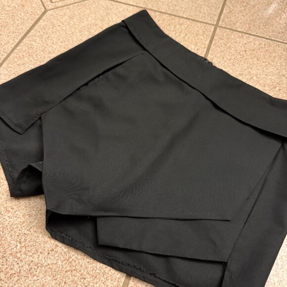 Black Classy Skort - Picture 3 of 4